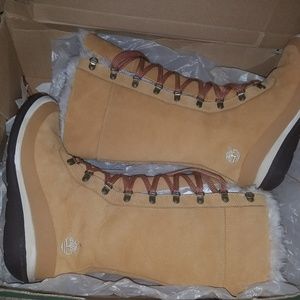 NEW TIMBERLAND FUR BOOTS 6.5